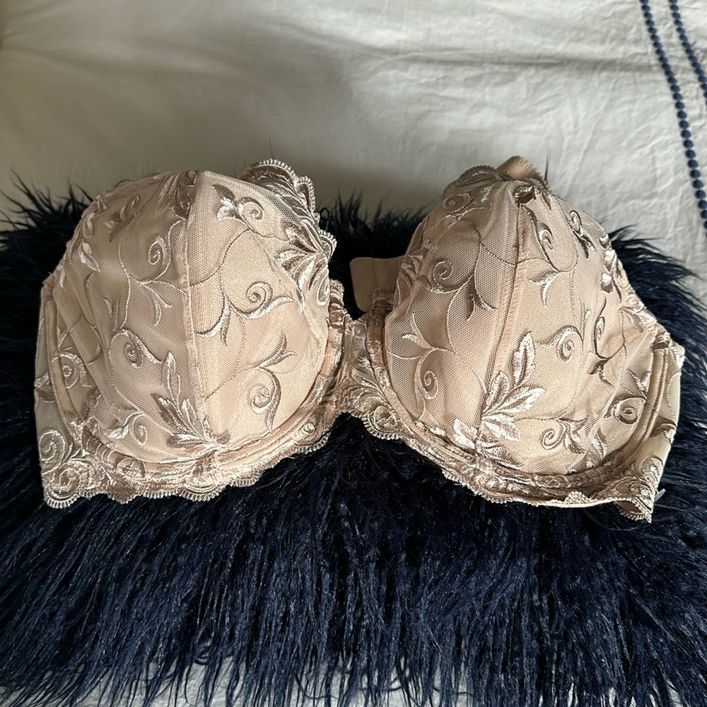 EUC Soma Balconette Bra 38DDD
